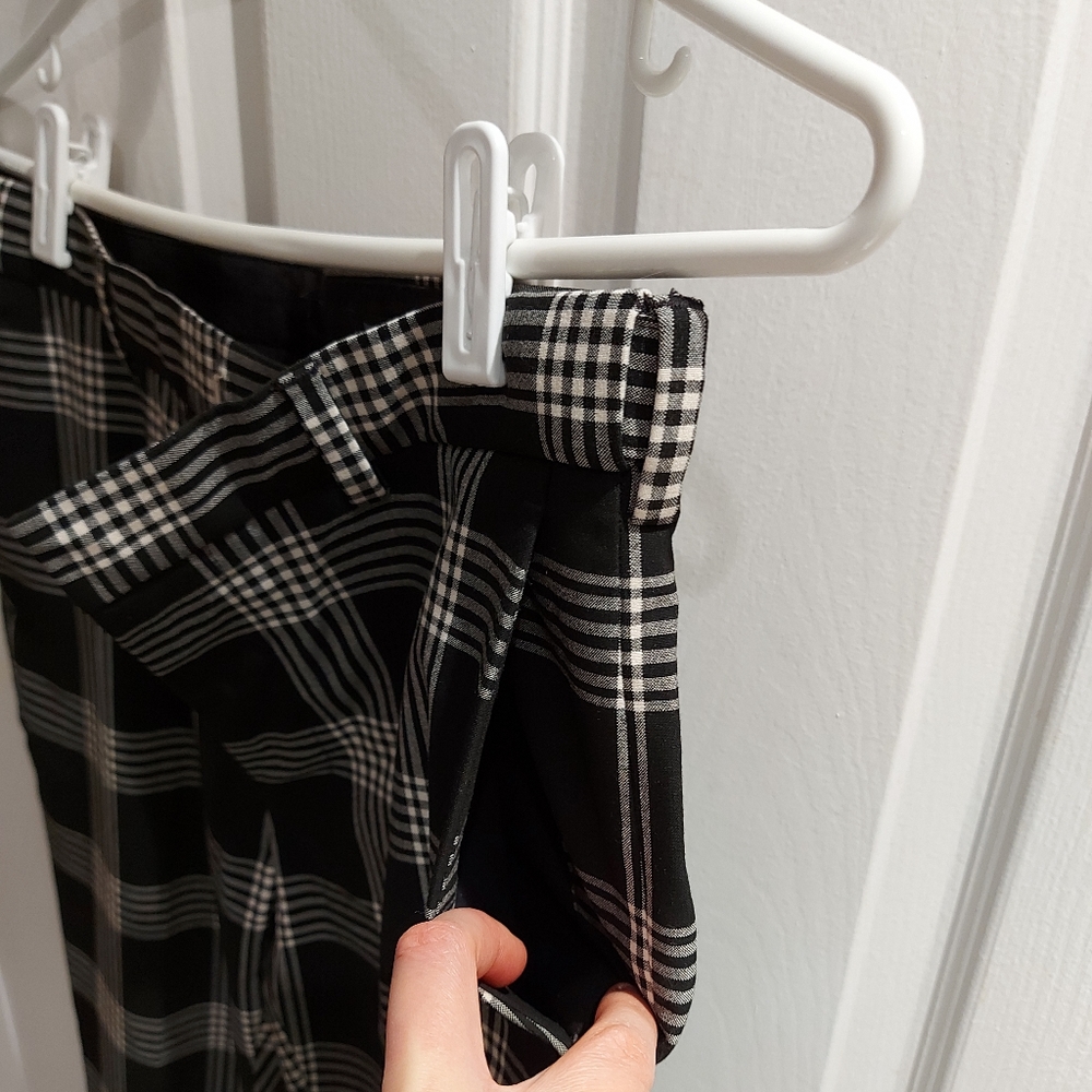 NWOT, H&M | Skinny Fit Dress Pants - Picture 6 of 12